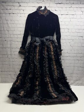 Victoria Royal Ltd vintage Black Velvet Long-Sleeve Ruffled Dress size 6